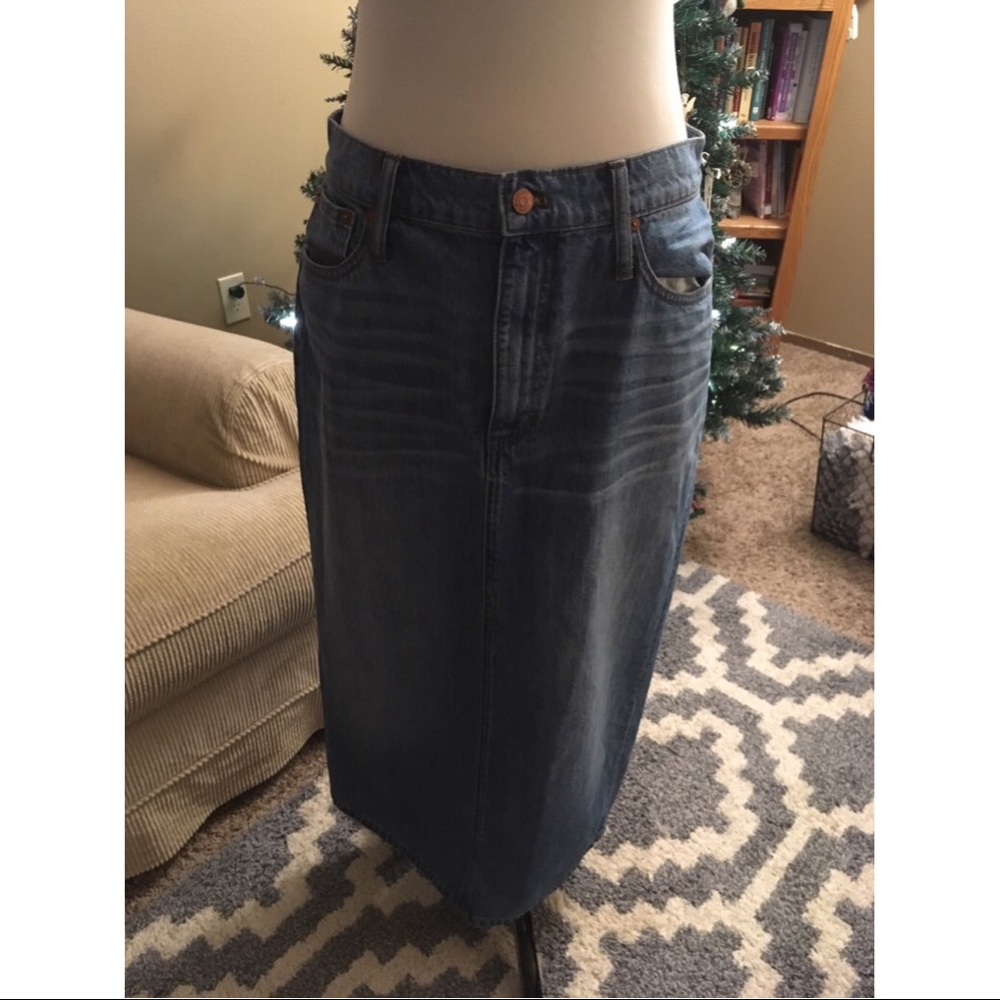 Madewell denim skirt